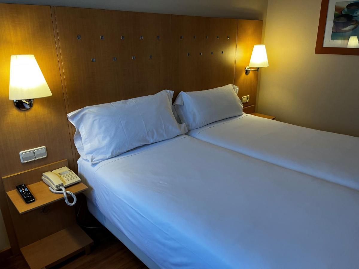 Holiday Inn Express Logrono Rioja By Ihg ภายนอก รูปภาพ
