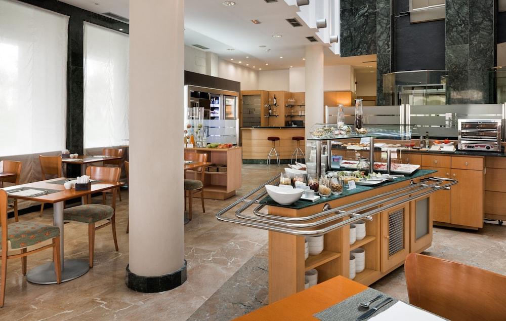 Holiday Inn Express Logrono Rioja By Ihg ภายนอก รูปภาพ