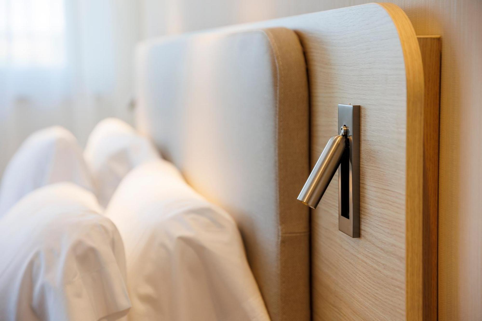 Holiday Inn Express Logrono Rioja By Ihg ภายนอก รูปภาพ